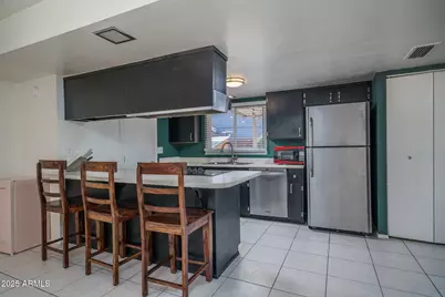 4010 W Solano Drive N, Phoenix, AZ 85019 - Photo 9