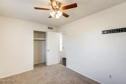 3221 W Mohawk Lane, Phoenix, AZ 85027 - Photo 19