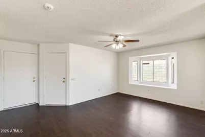 3221 W Mohawk Lane, Phoenix, AZ 85027 - Photo 9