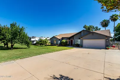 10303 N 175th Avenue, Waddell, AZ 85355 - Photo 5