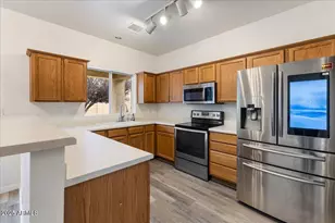 556 N Robles St, Dewey, AZ 86327 - Photo 7