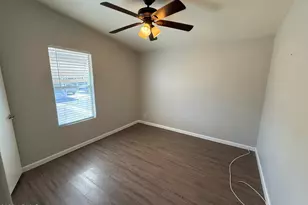 7810 W Peoria Ave, Peoria, AZ 85345 - Photo 21