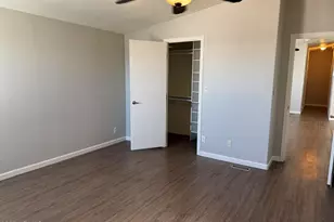 7810 W Peoria Ave, Peoria, AZ 85345 - Photo 17