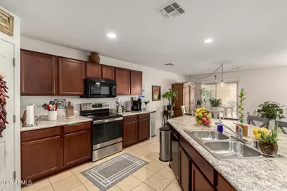 6910 S 75th Drive, Laveen, AZ 85339 - Photo 17