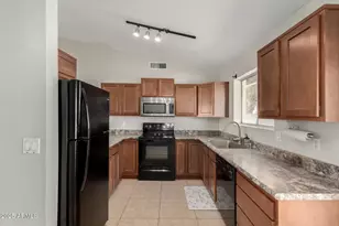 6420 E Jensen St, Mesa, AZ 85205 - Photo 9