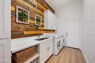 22374 N Dietz Dr, Maricopa, AZ 85138 - Photo 17