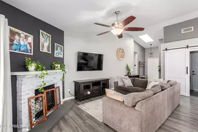 17857 N 85th Lane, Peoria, AZ 85382 - Photo 9