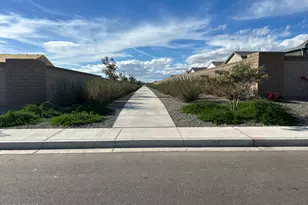 32057 N Lone Rancher Way, San Tan Valley, AZ 85140 - Photo 13