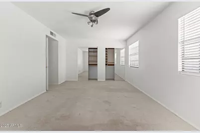 15805 N 37th Lane, Phoenix, AZ 85053 - Photo 9