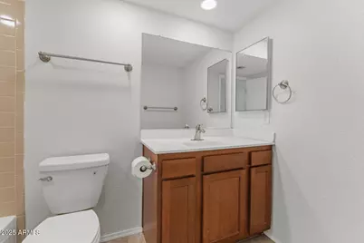 15805 N 37th Lane, Phoenix, AZ 85053 - Photo 11