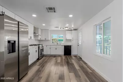 2050 W Dunlap Avenue #D52, Phoenix, AZ 85021 - Photo 13