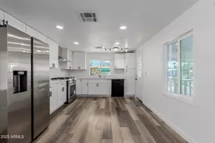 2050 W Dunlap Ave, Phoenix, AZ 85021 - Photo 13