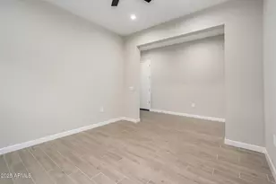 21307 N 59th Ter, Phoenix, AZ 85054 - Photo 25