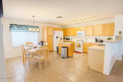 43710 W Elm Drive, Maricopa, AZ 85138 - Photo 7