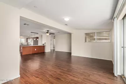 10535 W Clair Drive, Sun City, AZ 85351 - Photo 11