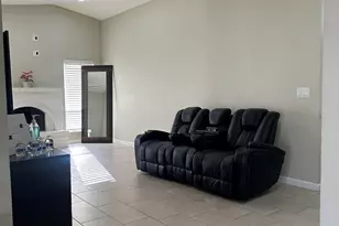 3926 W Sahuaro Dr, Phoenix, AZ 85029 - Photo 13