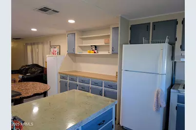 7300 N 51st Avenue #B238, Glendale, AZ 85301 - Photo 3