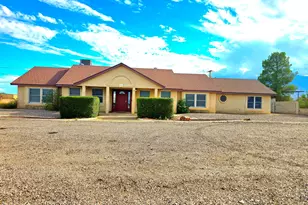 3122 W Bryce Canyon Ln, Thatcher, AZ 85552 - Photo 1
