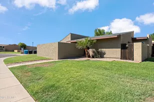 816 S Melody Ln, Tempe, AZ 85281 - Photo 1