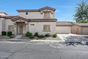 8105 W Beck Ln, Peoria, AZ 85382 - Photo 1
