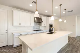 1645 S Follett Way, Gilbert, AZ 85295 - Photo 9