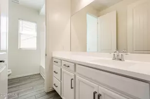 1645 S Follett Way, Gilbert, AZ 85295 - Photo 29