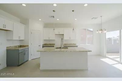 12527 W Jenero Drive, Arizona City, AZ 85123 - Photo 7