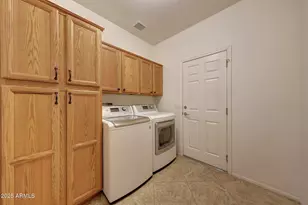 16348 W Badger Pass Ln, Surprise, AZ 85387 - Photo 33