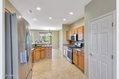 16348 W Badger Pass Lane, Surprise, AZ 85387 - Photo 13