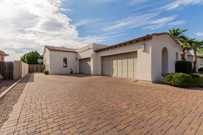5940 S Gemstone Drive, Chandler, AZ 85249 - Photo 5