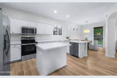 251 W Flamingo Drive, Chandler, AZ 85286 - Photo 9