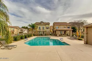 754 N Laguna Dr, Gilbert, AZ 85233 - Photo 3