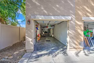 754 N Laguna Dr, Gilbert, AZ 85233 - Photo 17