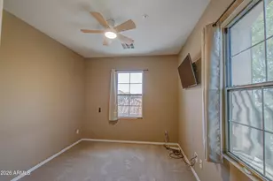 754 N Laguna Dr, Gilbert, AZ 85233 - Photo 5