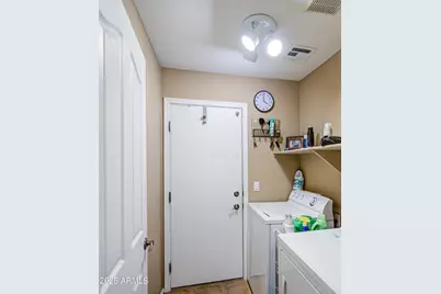 754 N Laguna Drive, Gilbert, AZ 85233 - Photo 13