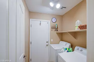 754 N Laguna Dr, Gilbert, AZ 85233 - Photo 15