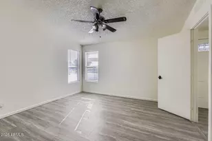 2938 E Tonto Ln, Phoenix, AZ 85050 - Photo 13