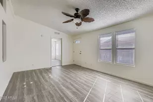 2938 E Tonto Ln, Phoenix, AZ 85050 - Photo 11