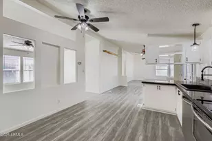 2938 E Tonto Ln, Phoenix, AZ 85050 - Photo 9