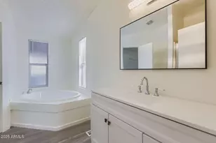 2938 E Tonto Ln, Phoenix, AZ 85050 - Photo 15