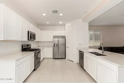 12324 W Wagon Wheel Drive, Glendale, AZ 85307 - Photo 11