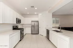 12324 W Wagon Wheel Dr, Glendale, AZ 85307 - Photo 11