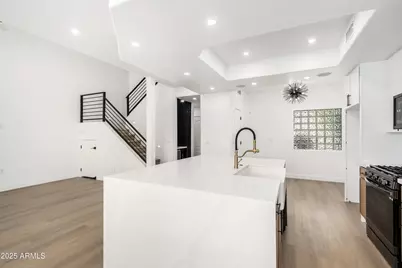 4301 N 21st Street #19, Phoenix, AZ 85016 - Photo 11