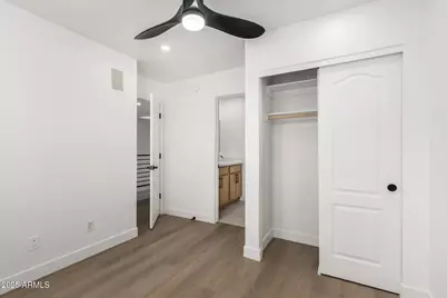 4301 N 21st Street #19, Phoenix, AZ 85016 - Photo 25