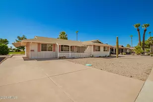 12248 N 105th Ave, Sun City, AZ 85351 - Photo 3