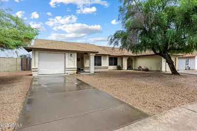 1910 E Sandra Terrace, Phoenix, AZ 85022 - Photo 1