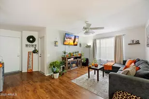 1910 E Sandra Terrace, Phoenix, AZ 85022 - Photo 5