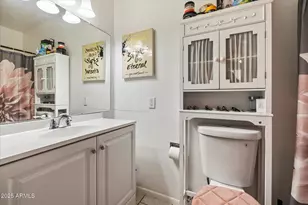 1910 E Sandra Terrace, Phoenix, AZ 85022 - Photo 11