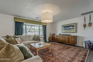 2151 E Aurelius Ave, Phoenix, AZ 85020 - Photo 11