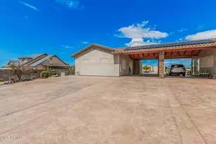 2058 W Dobbins Rd, Phoenix, AZ 85041 - Photo 25